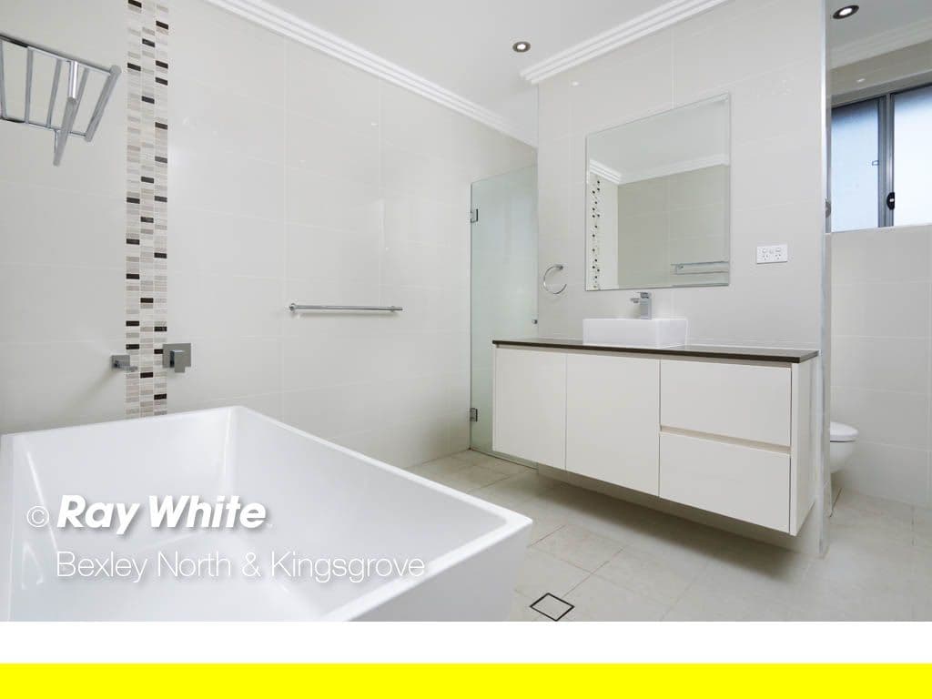 17 Monaro Avenue, KINGSGROVE NSW 2208, Kingsgrove - Thumbnail 5
