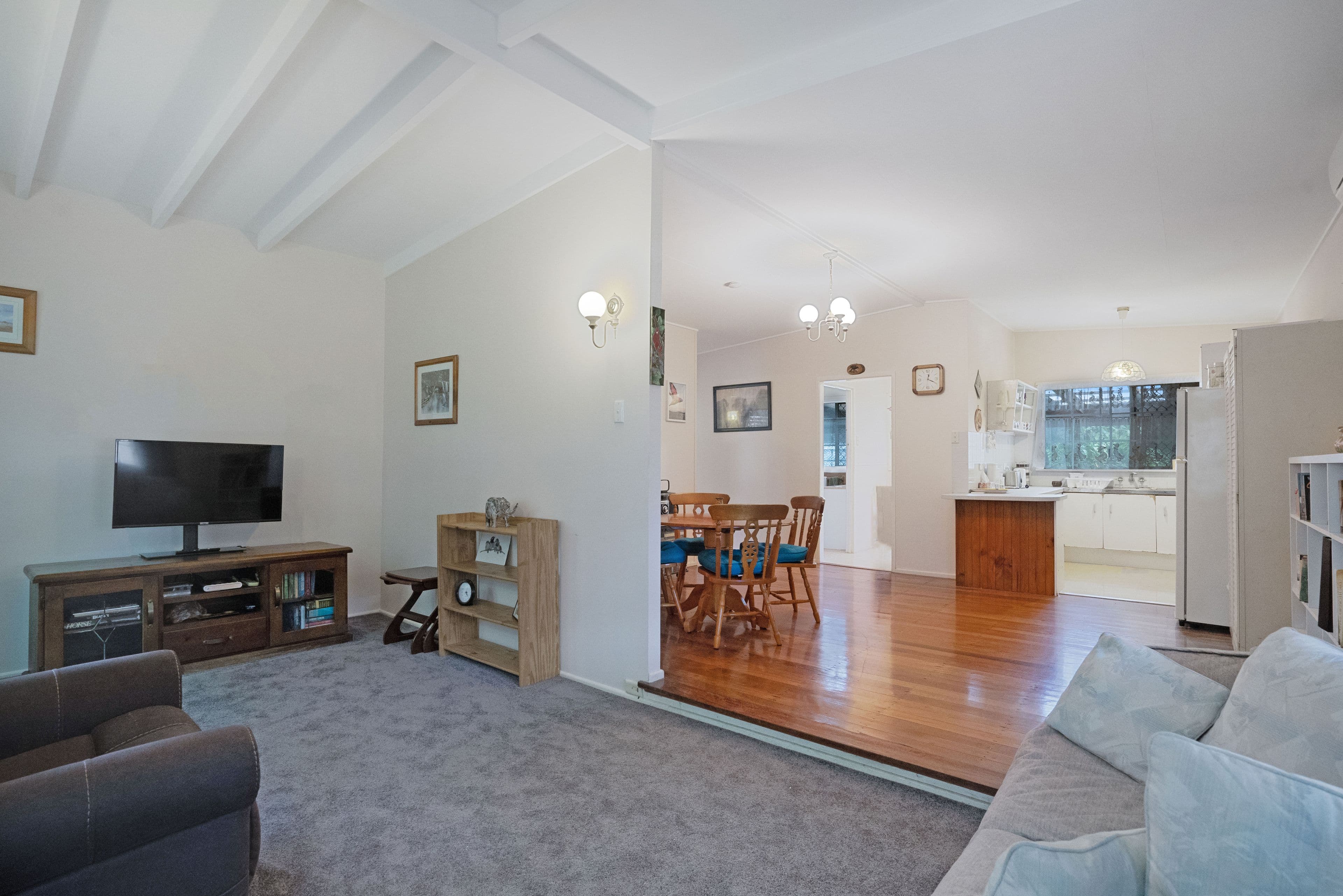 31 Alpinia Avenue, Banksia Beach QLD 4507, Banksia Beach - Thumbnail 4