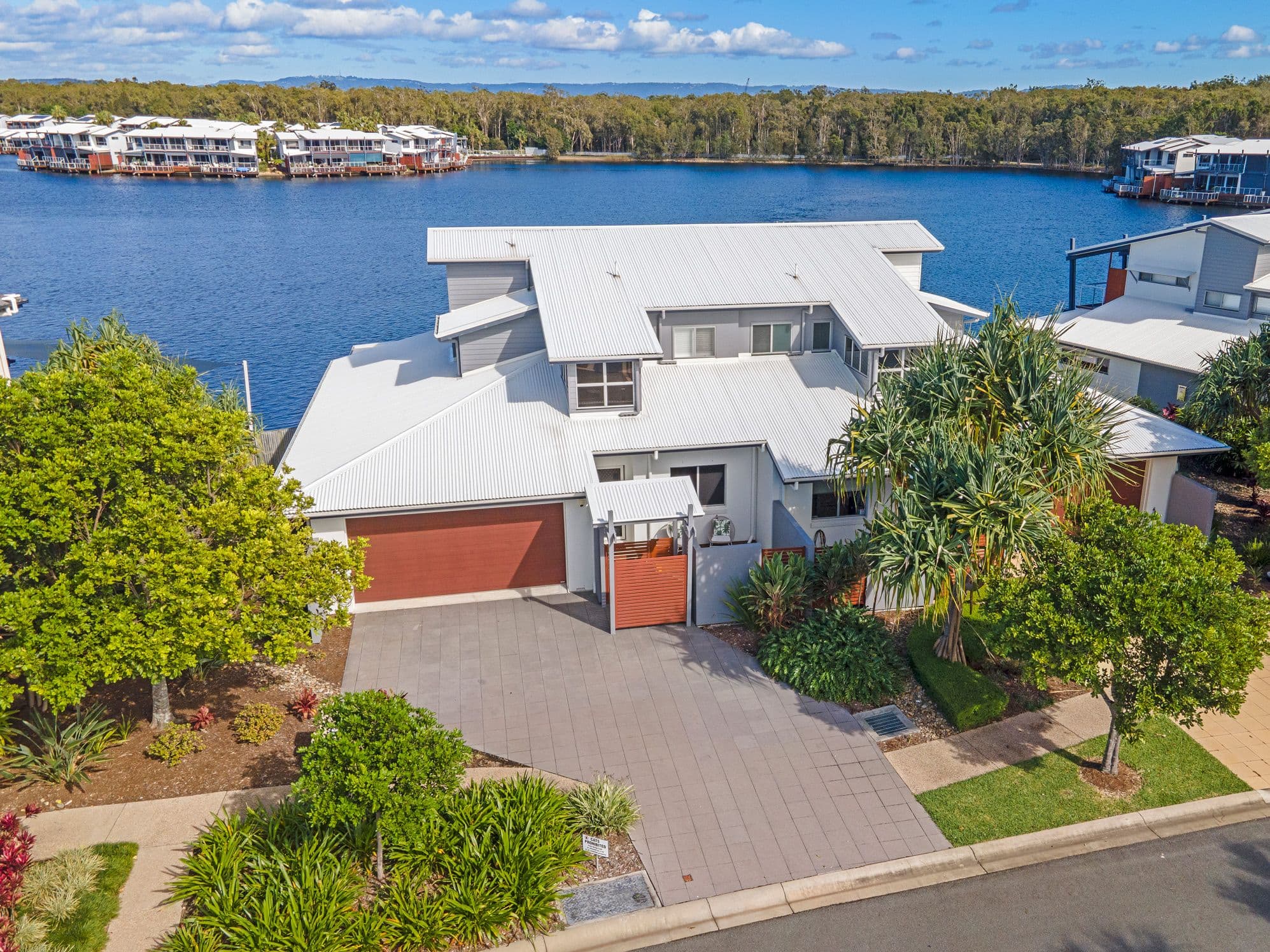 1 Manacor Place, Coombabah QLD 4216, Coombabah - Image 1