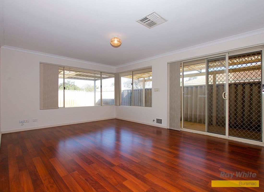29 Boorabbin Place, BALLAJURA WA 6066, Ballajura - Thumbnail 4