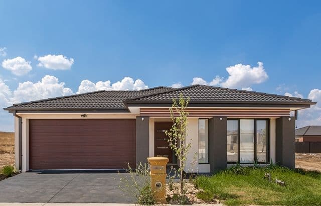 8 Destiny View, MERNDA VIC 3754, Mernda - Image 1