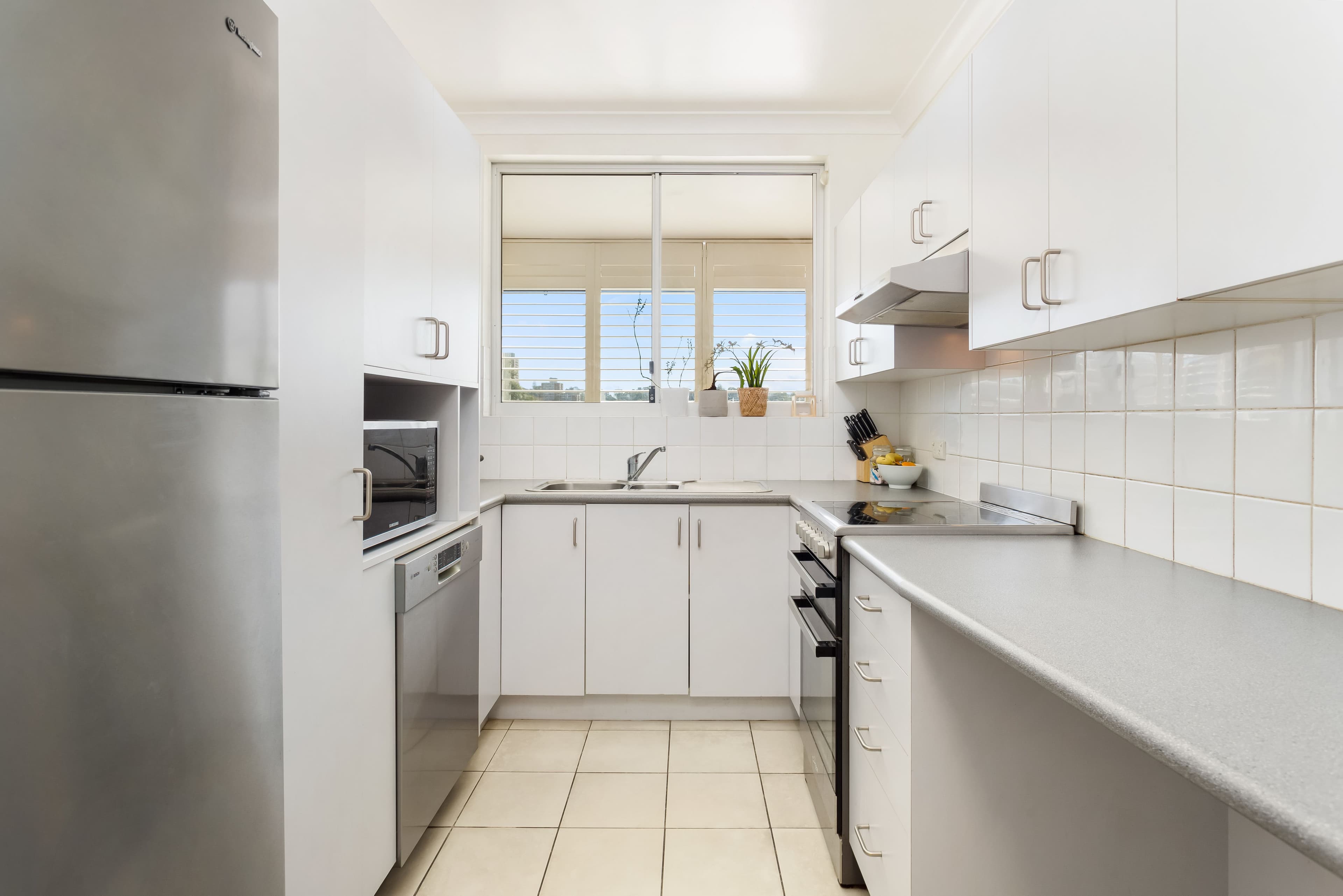 69 Coogee Bay Road, Randwick NSW 2031, Randwick - Thumbnail 4