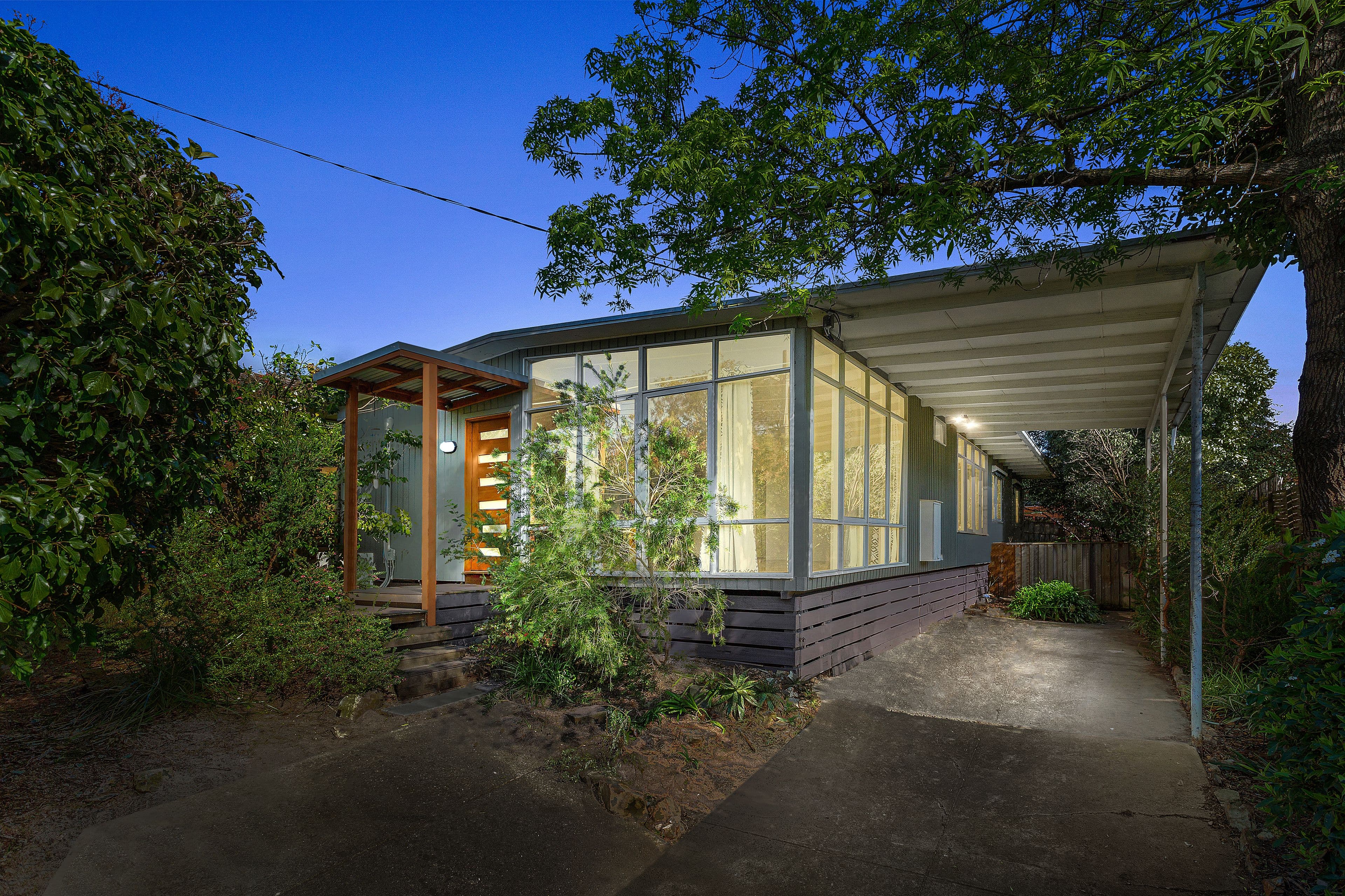 33 Wynden Drive, Frankston VIC 3199, Frankston - Image 1