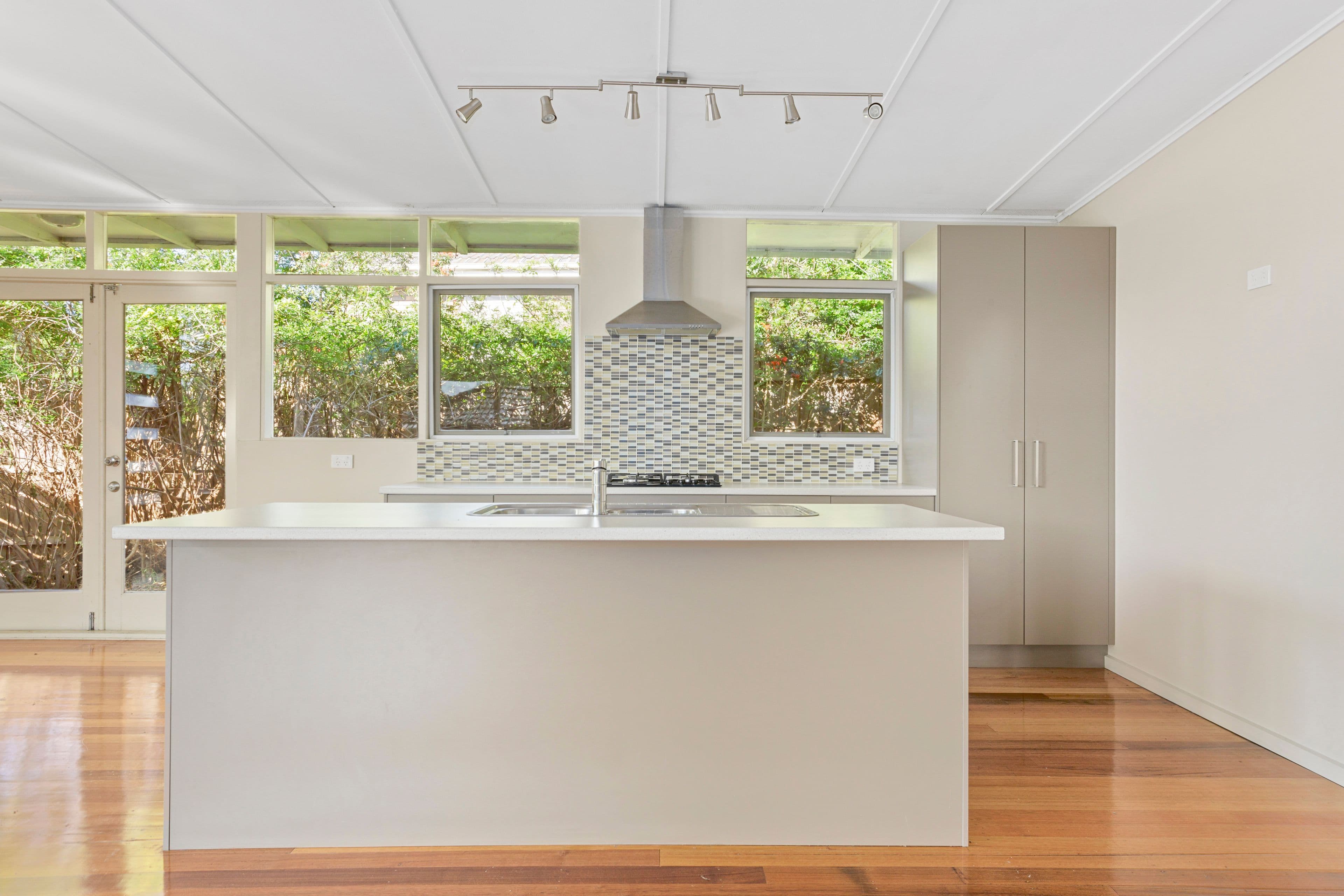 33 Wynden Drive, Frankston VIC 3199, Frankston - Thumbnail 5