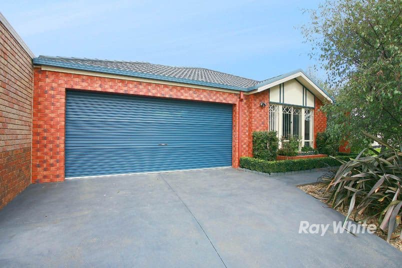 9 Foxwood Drive, CRANBOURNE EAST VIC 3977, Cranbourne East - Image 1