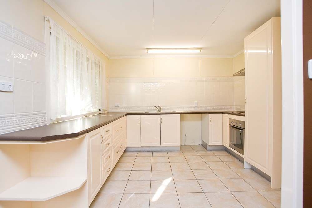 9 Leah Avenue, SALISBURY QLD 4107, Salisbury - Thumbnail 6