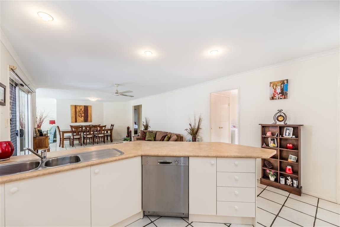 68 Graywillow Boulevard, OXENFORD QLD 4210, Oxenford - Thumbnail 4
