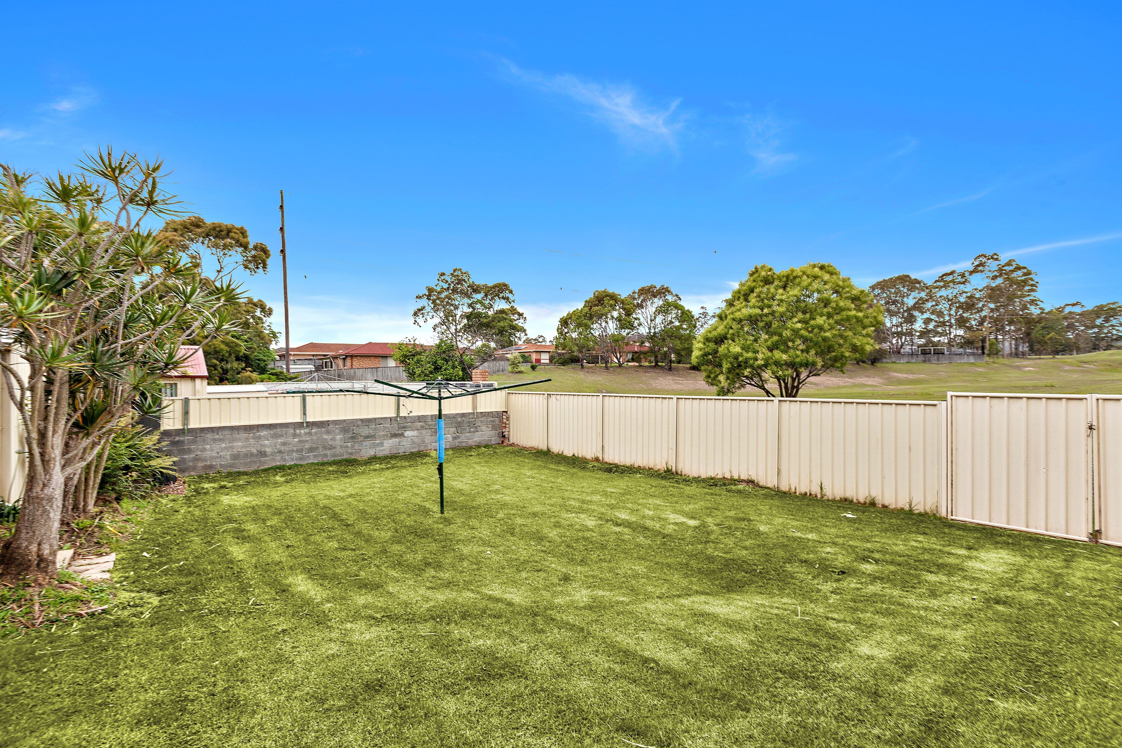 31 Simpson Parade, Albion Park - Thumbnail 8
