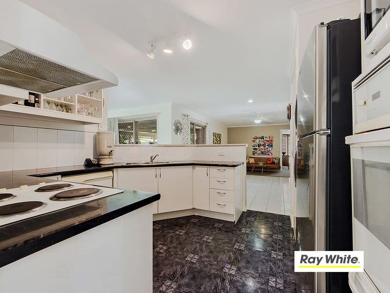 28 Podinga Circuit, Ormeau QLD 4208, Ormeau - Thumbnail 4