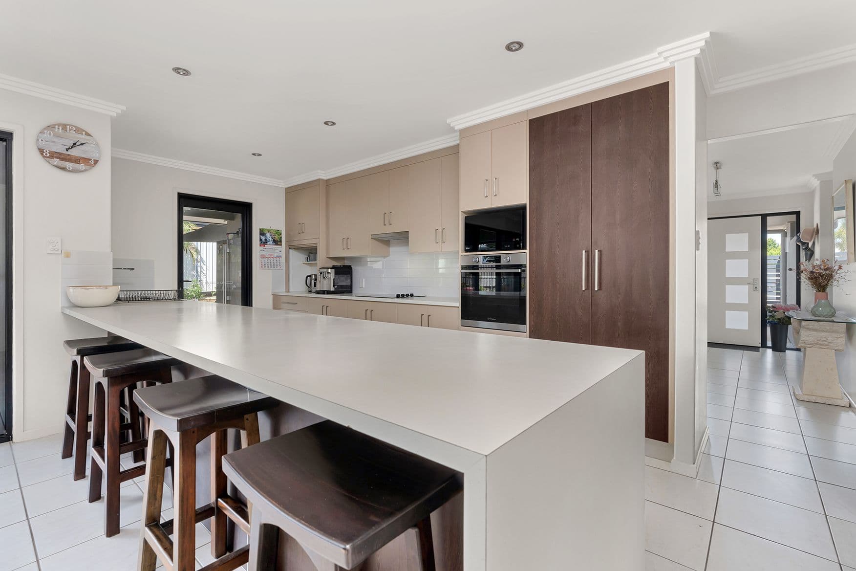 5 Saville Street, Emerald QLD 4720, Emerald - Thumbnail 3