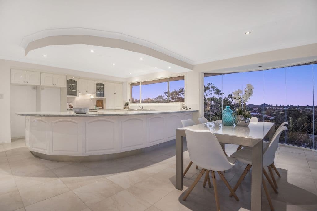 27 Tralee Drive, Banora Point - Thumbnail 6