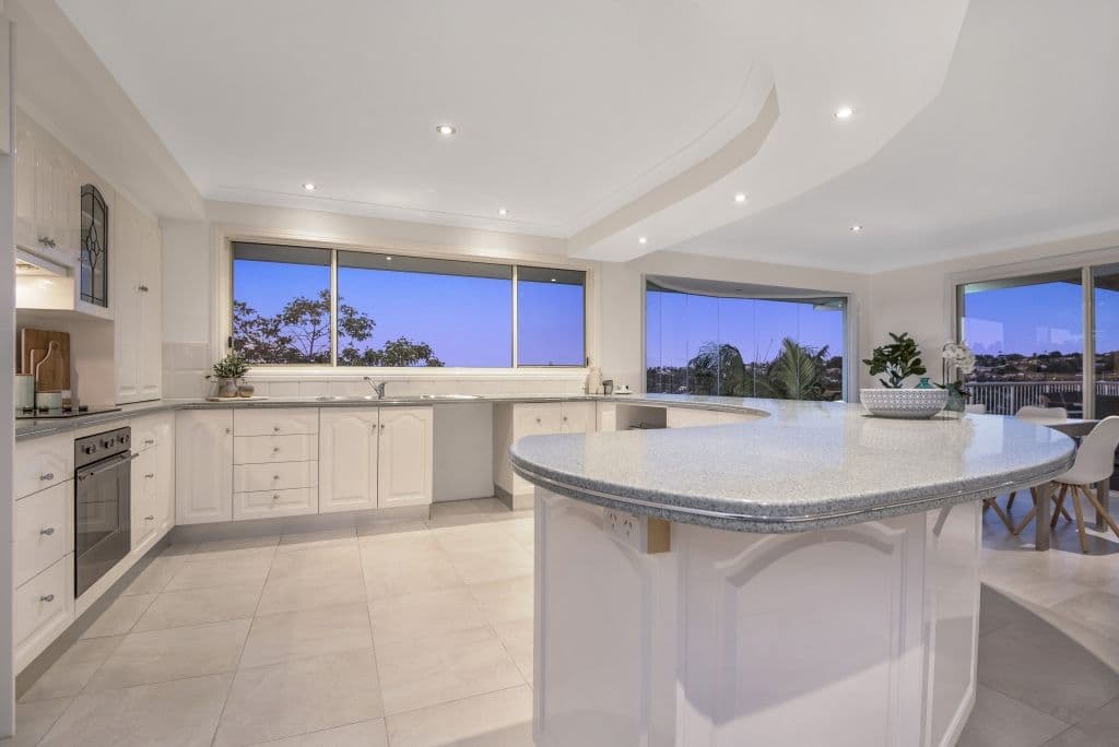 27 Tralee Drive, Banora Point - Thumbnail 7