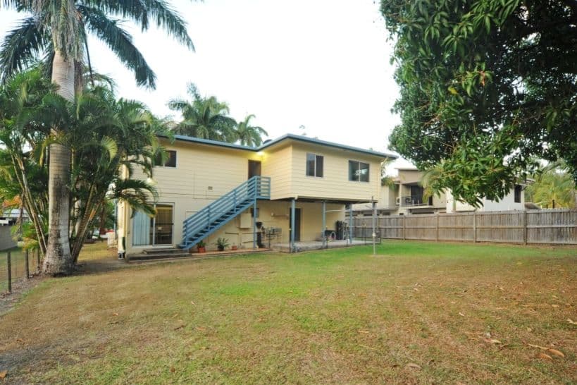 14 Schnapper Street, CANNONVALE QLD 4802, Cannonvale - Thumbnail 3