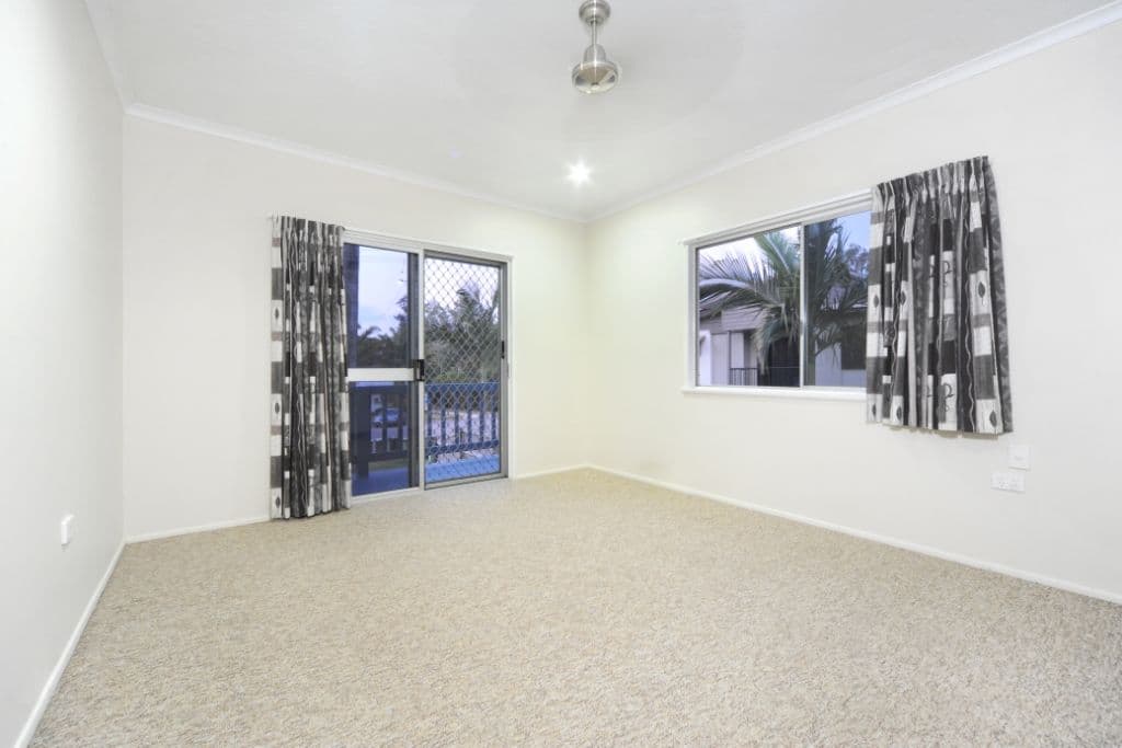 14 Schnapper Street, CANNONVALE QLD 4802, Cannonvale - Thumbnail 8