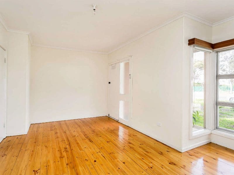 19 Willochra Street, Largs North SA 5016, Largs North - Thumbnail 3