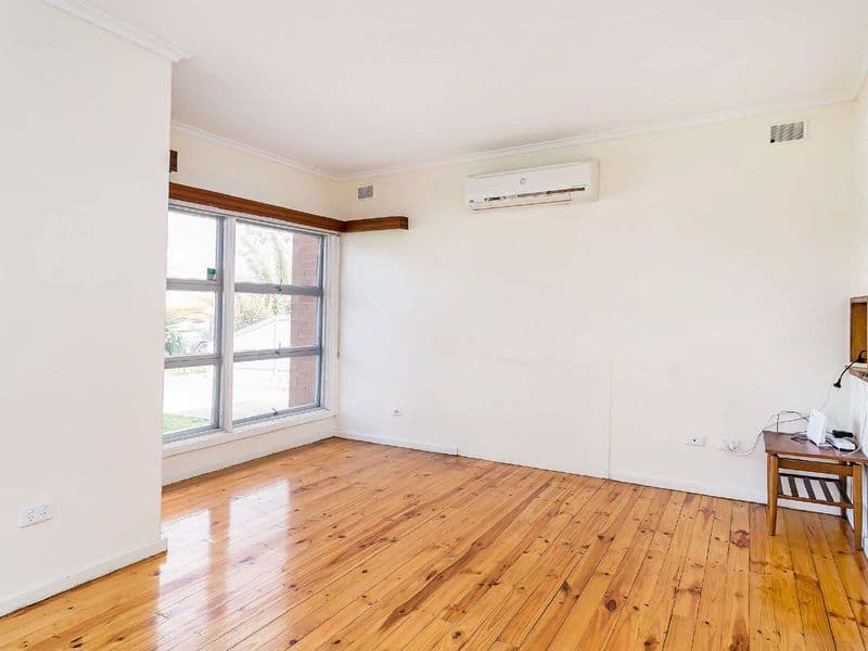 19 Willochra Street, Largs North SA 5016, Largs North - Thumbnail 4