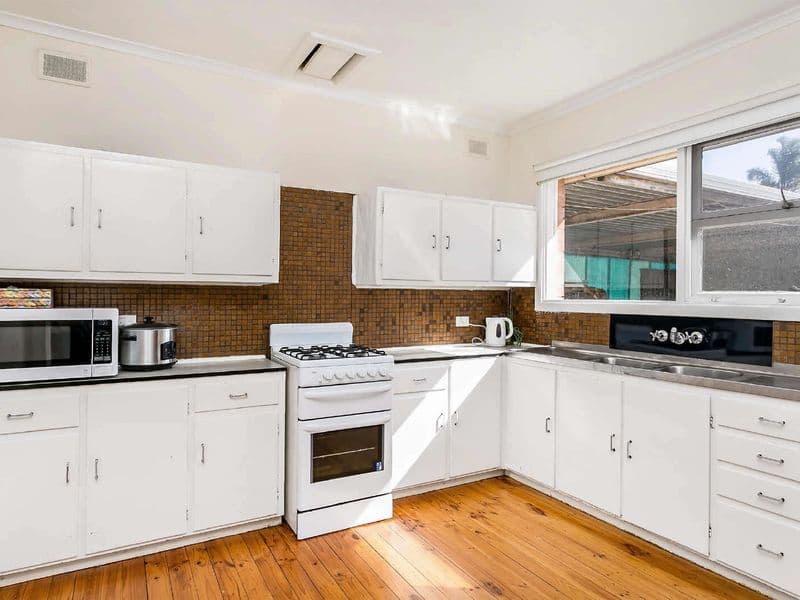 19 Willochra Street, Largs North SA 5016, Largs North - Thumbnail 5