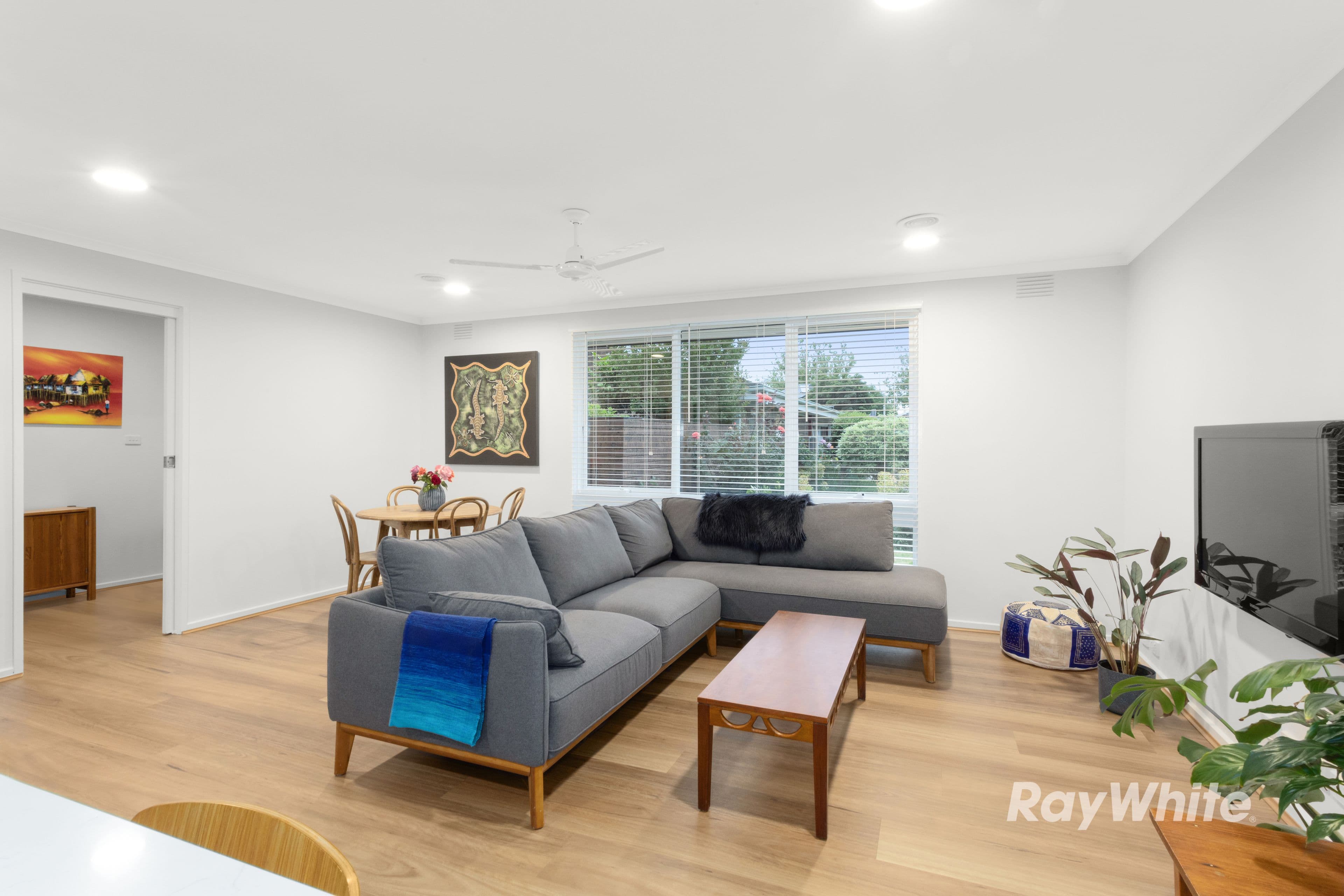 6 Elizabeth Crescent, Carnegie VIC 3163, Carnegie - Thumbnail 3