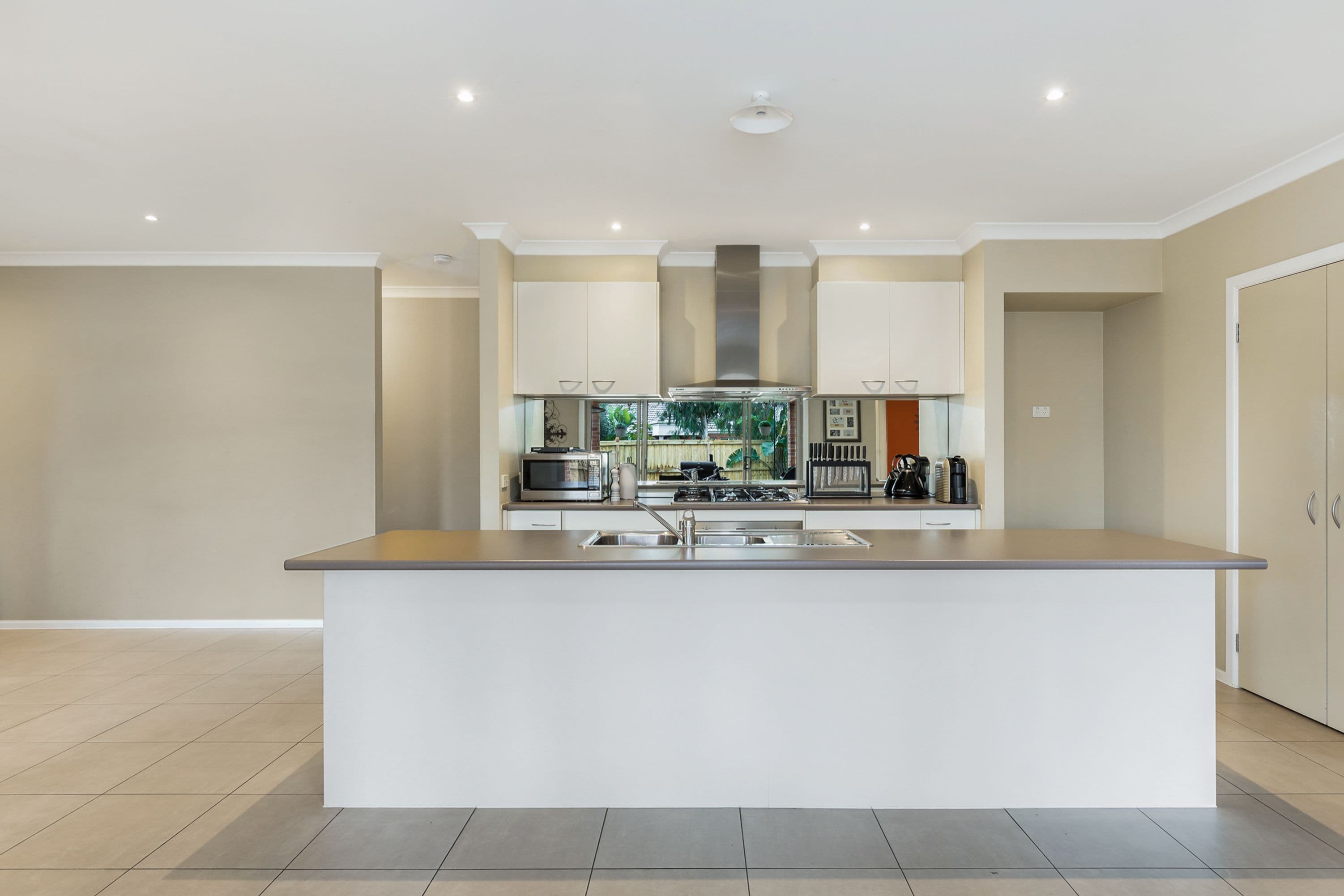 17 Don Collins Way, Berwick VIC 3806, Berwick - Thumbnail 3
