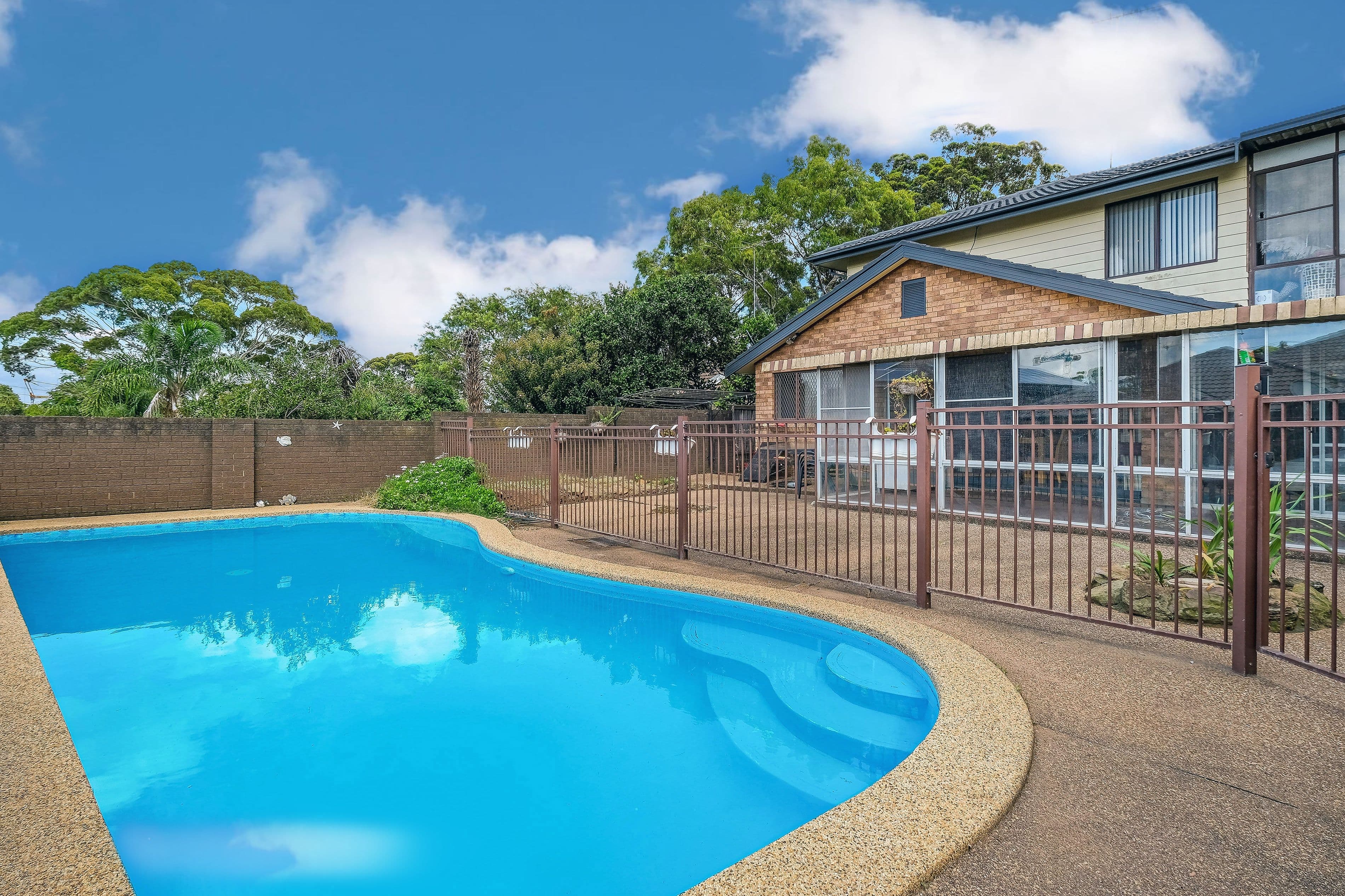 19 Trafalgar Street, Peakhurst NSW 2210, Peakhurst - Thumbnail 2