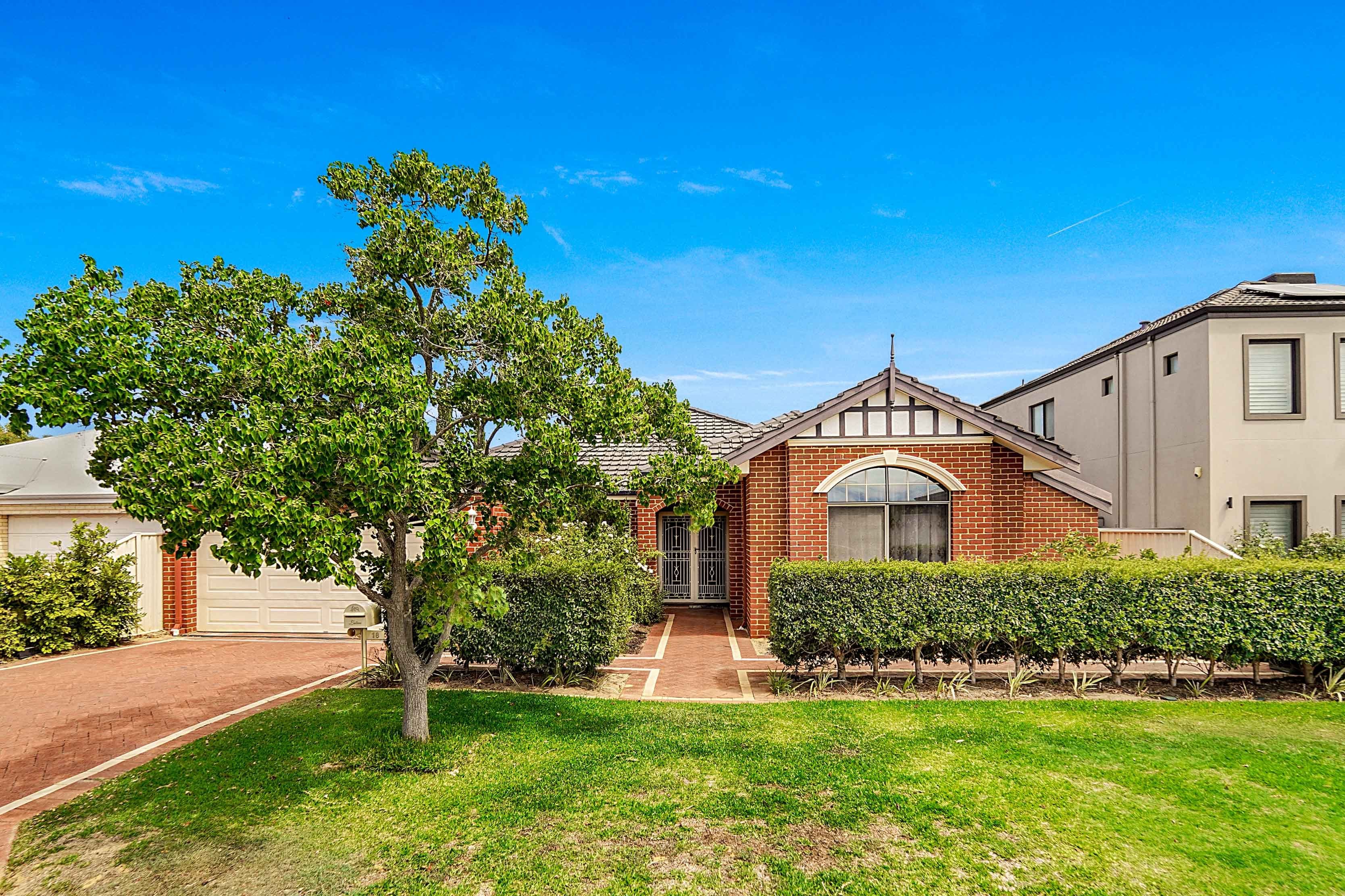 18 Cranberry Gardens, Stirling WA 6021, Stirling - Image 1