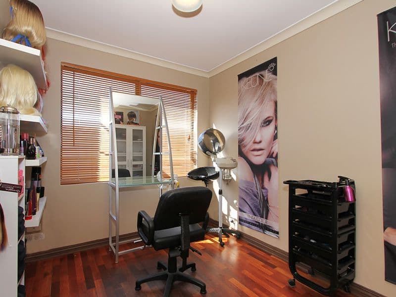41 Lombardy Crescent, CAVERSHAM WA 6055, Caversham - Thumbnail 8