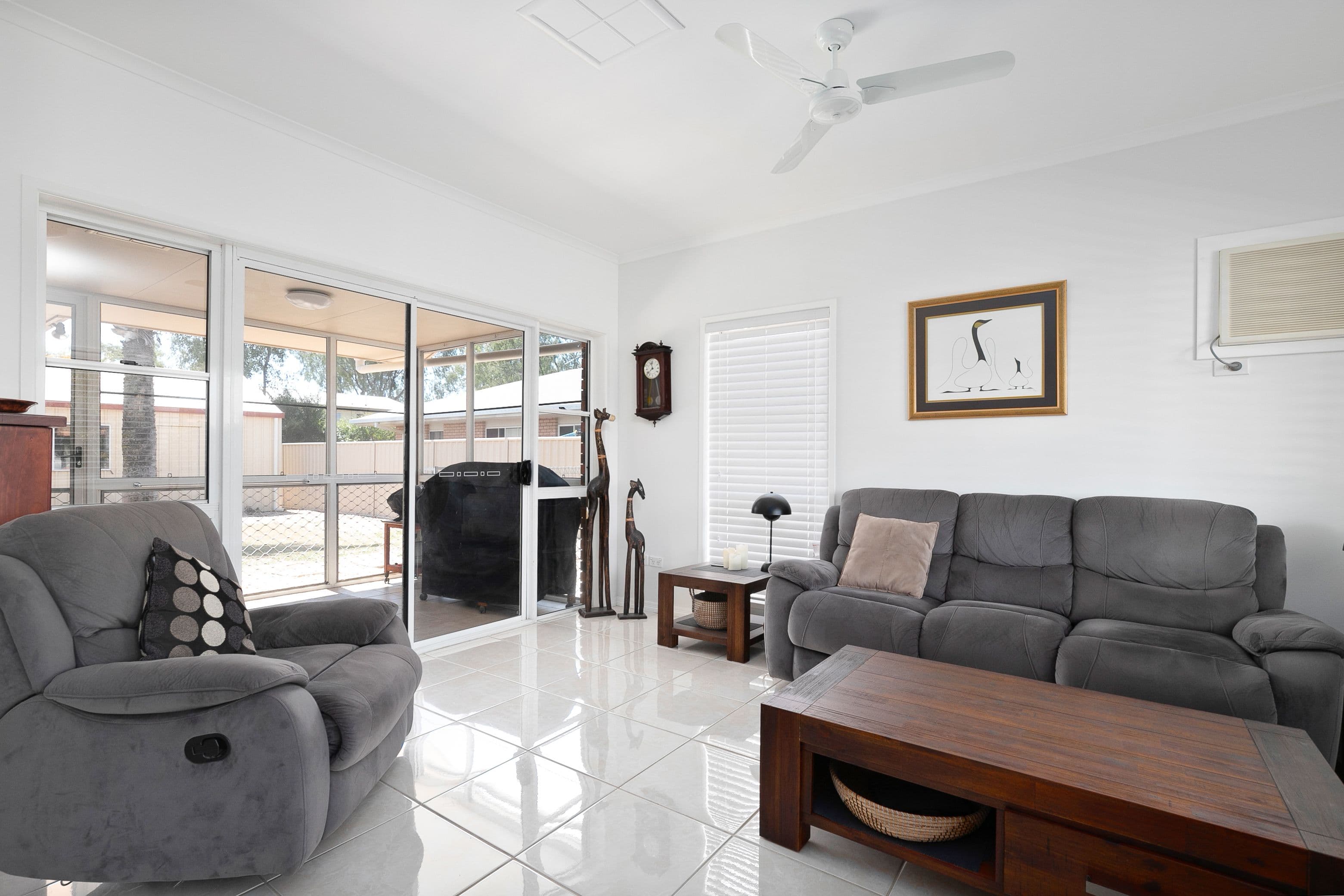 46 Barry Street, Emerald QLD 4720, Emerald - Thumbnail 8