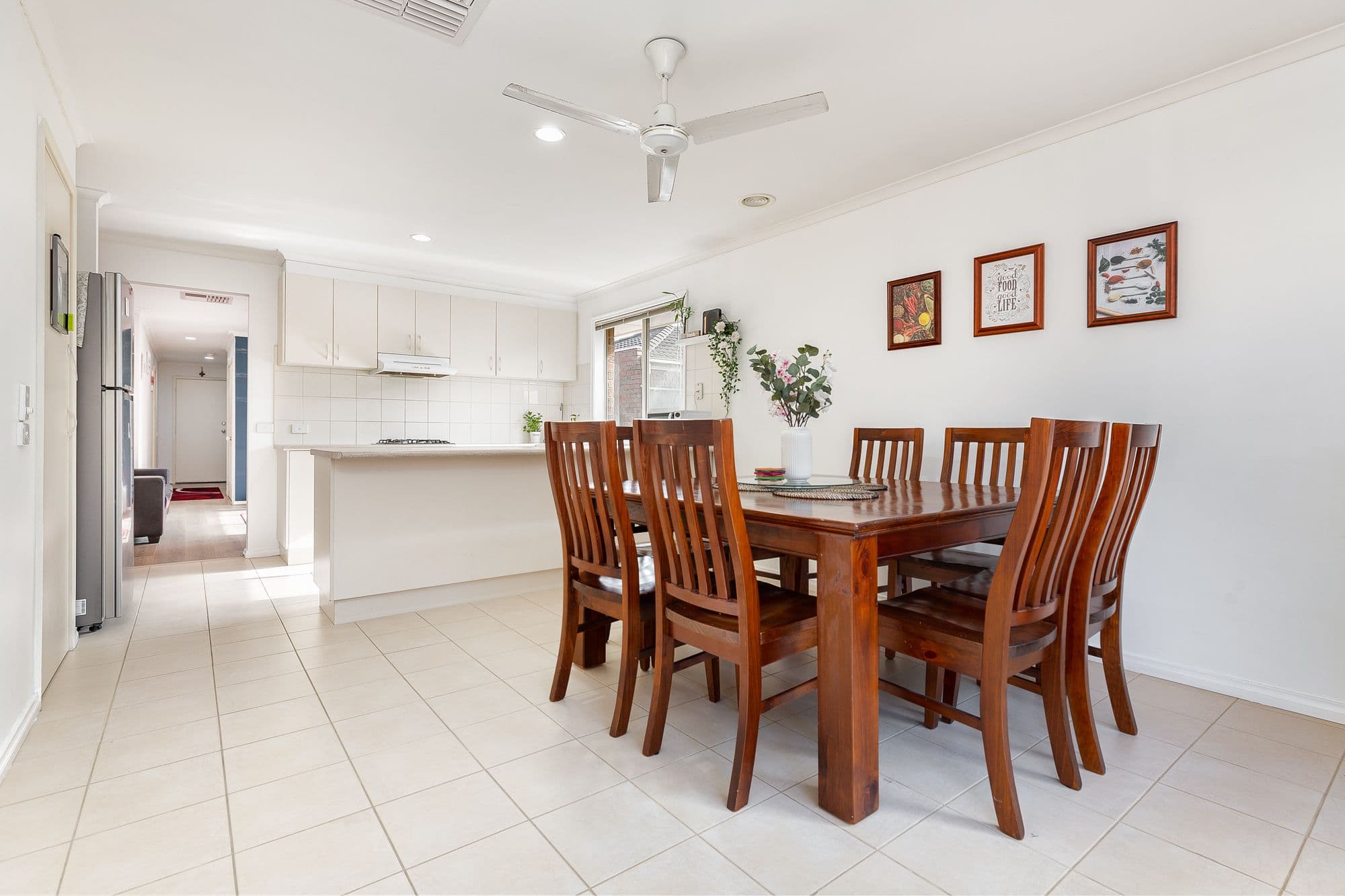 4 Kimbarra Drive, Berwick VIC 3806, Berwick - Thumbnail 4