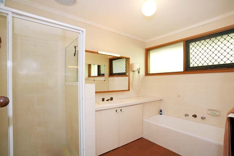37   Sunnybrook Drive, WHEELERS HILL VIC 3150, Wheelers Hill - Thumbnail 5