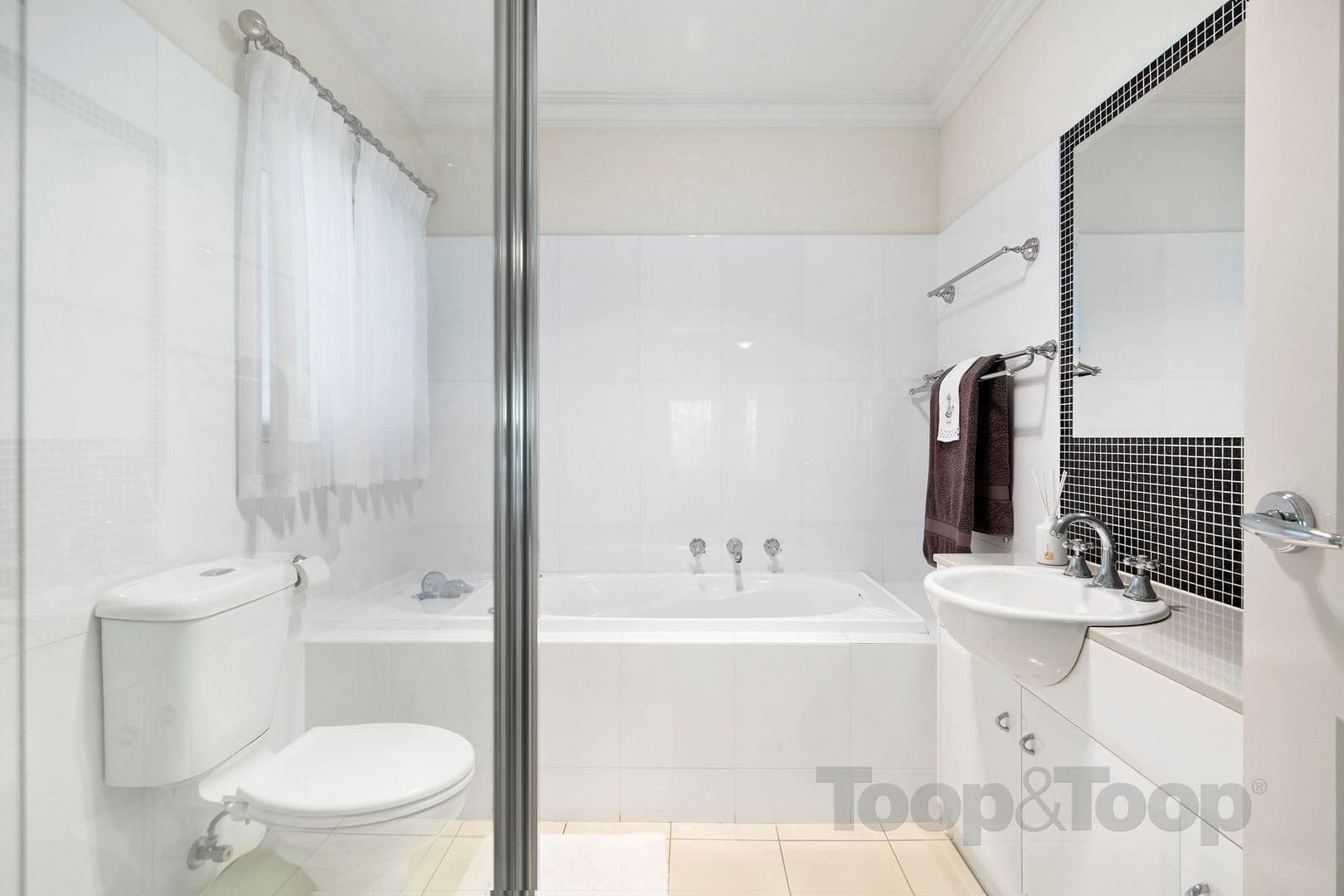 11 Mingara Avenue, Stonyfell SA 5066, Stonyfell - Thumbnail 7