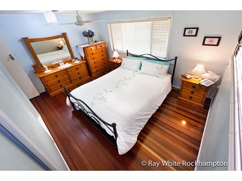 268 Fisher Street, KOONGAL QLD 4701, Koongal - Thumbnail 4