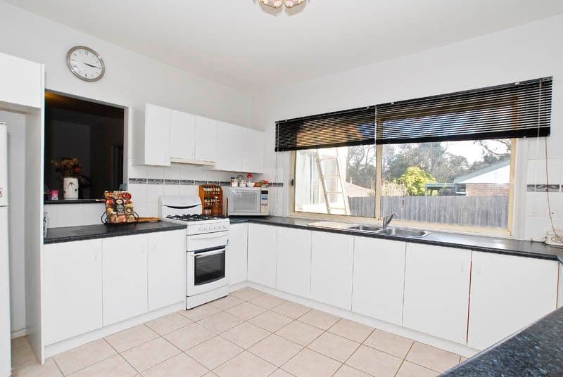 6 Jida Cove, Huntingdale, WA, 6110, Huntingdale - Thumbnail 2