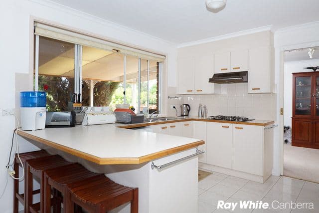 37 Rowntree Crescent, ISAACS ACT 2607, Isaacs - Thumbnail 2