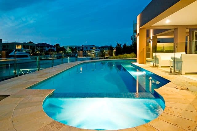7 Kensington Mews, SOVEREIGN ISLANDS QLD 4216, Sovereign Islands - Thumbnail 2