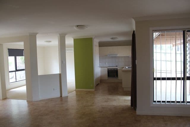 52 Muscari Crescent, DREWVALE QLD 4116, Drewvale - Thumbnail 5