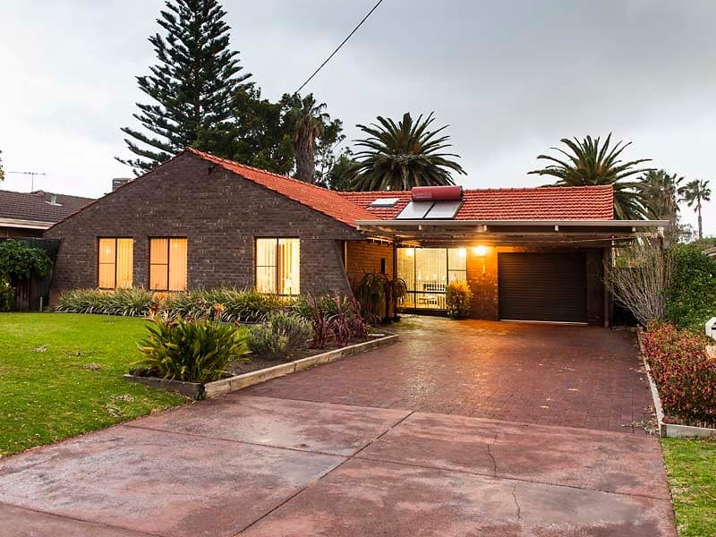 29 Brixham Way, WARNBRO WA 6169, Warnbro - Image 1