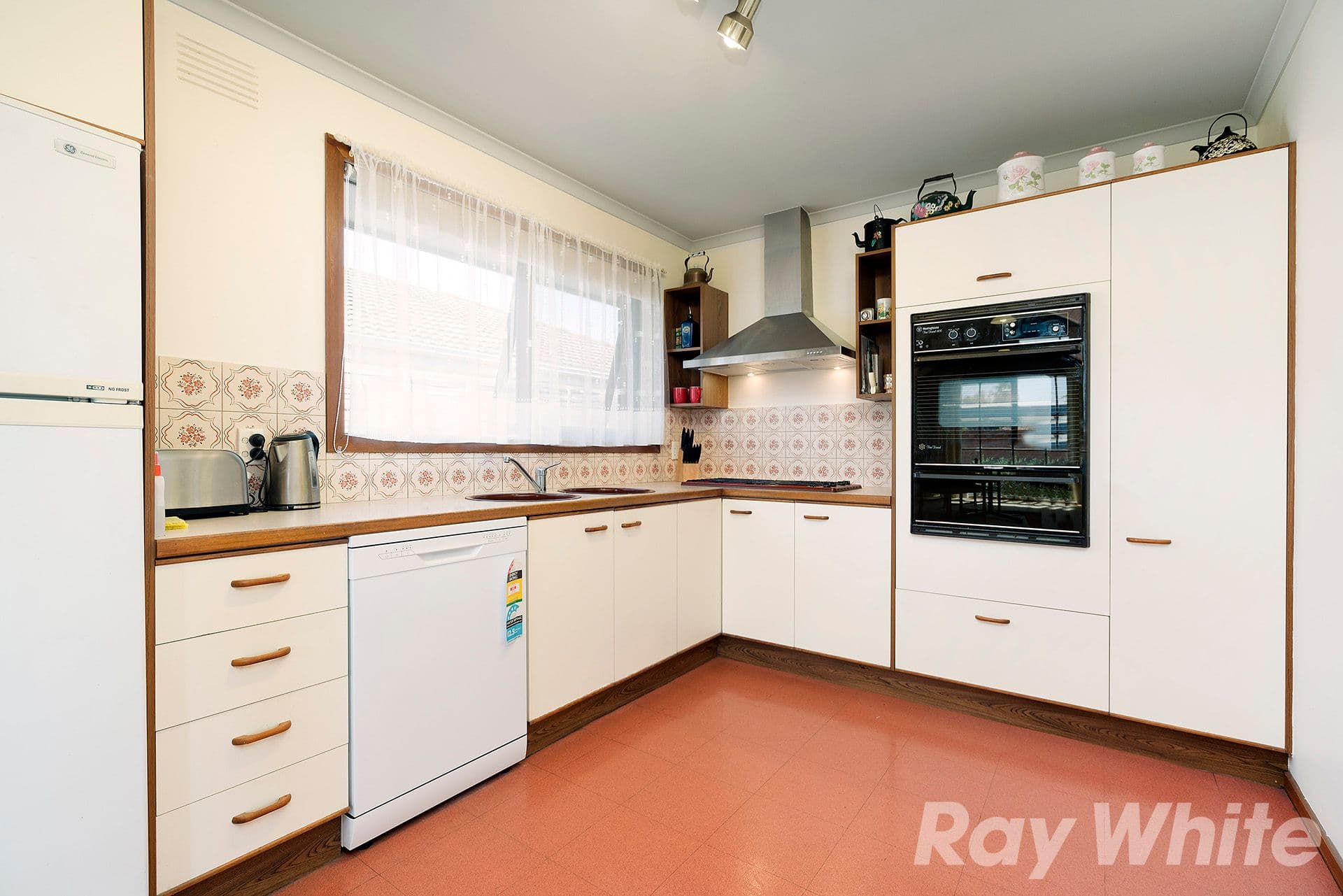 132 Lower Dandenong Road, Parkdale VIC 3195, Parkdale - Thumbnail 4