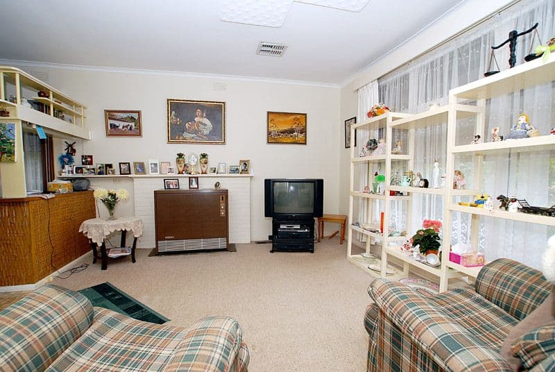96 Glenfern Road, FERNTREE GULLY VIC 3156, Ferntree Gully - Thumbnail 2
