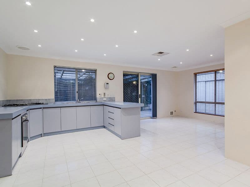 52 Perham Crescent, Leda WA 6170, Leda - Thumbnail 2