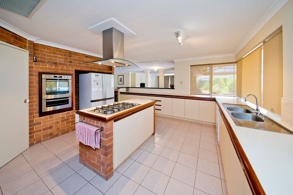 5 Karel Court, Alexander Heights WA 6064, Alexander Heights - Thumbnail 8