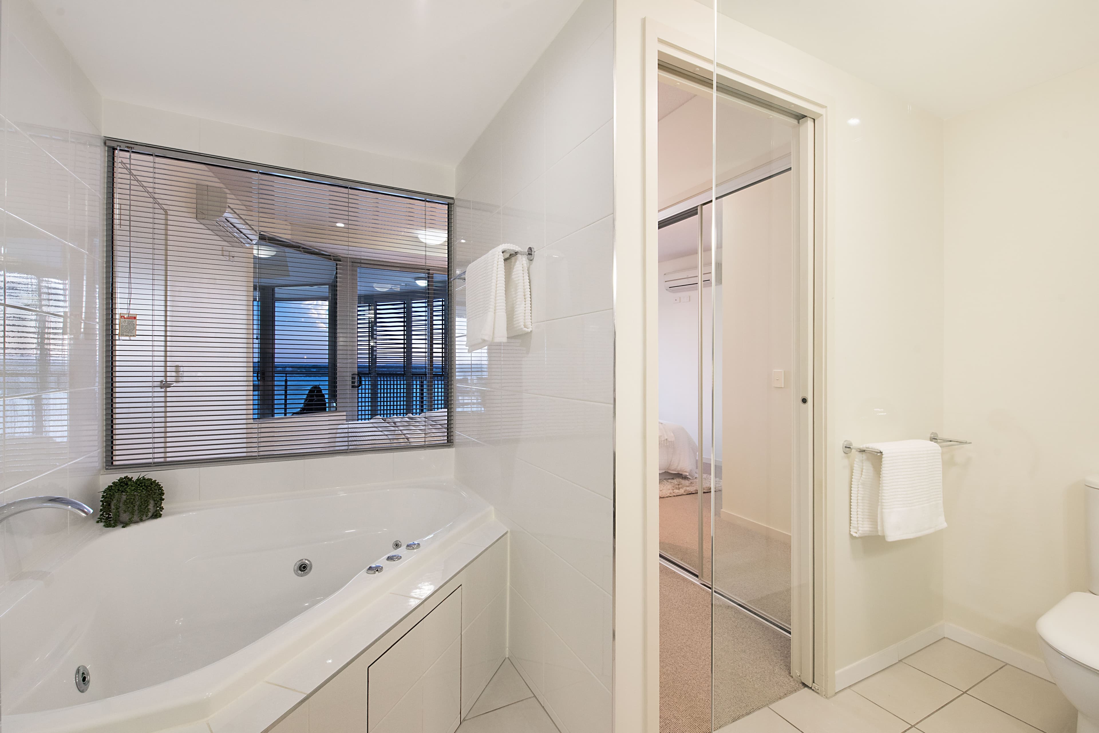 26 Norfolk Avenue, Lake Albert, Lake Albert - Thumbnail 8