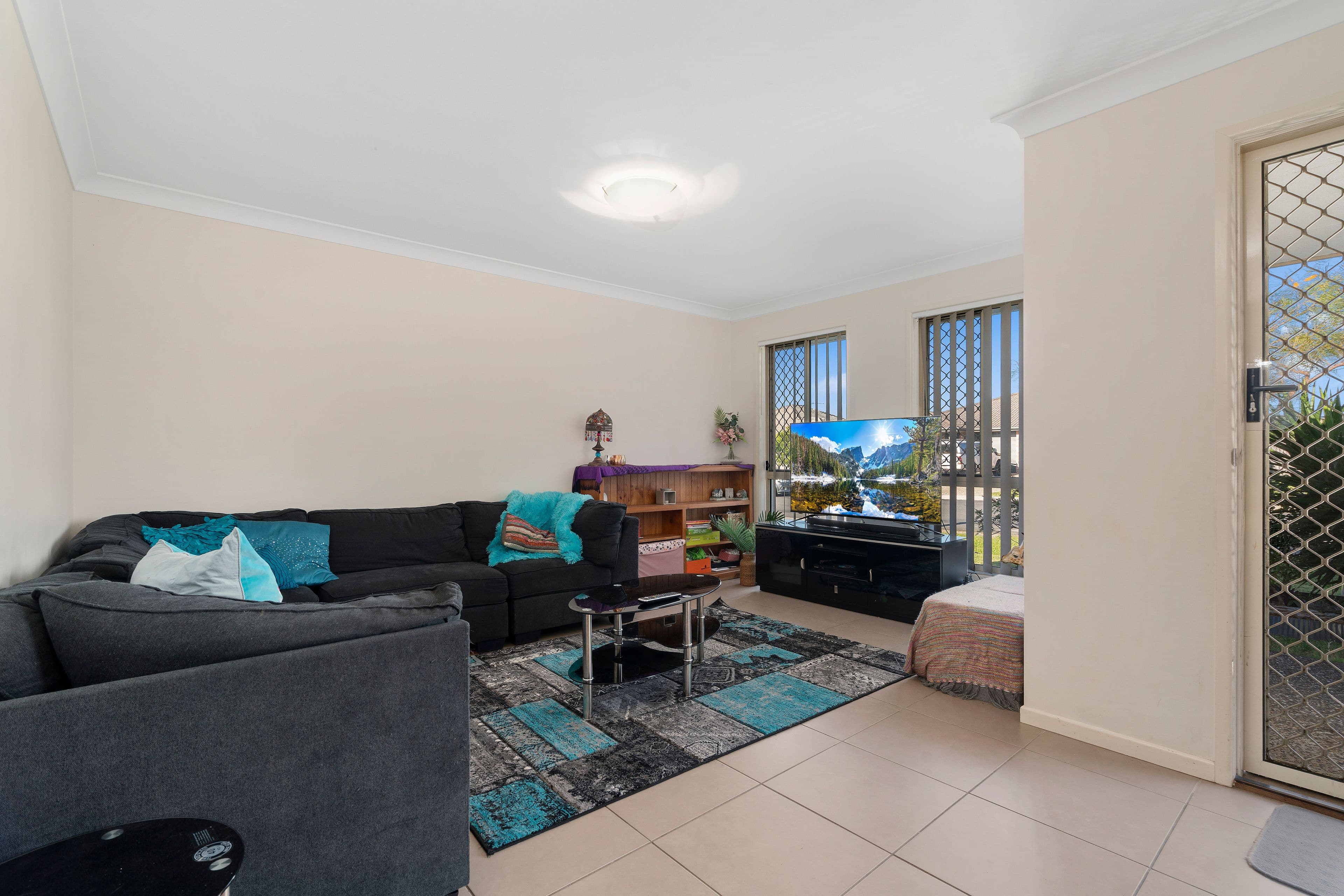 7 Sabin Street, Caboolture QLD 4510, Caboolture - Thumbnail 2