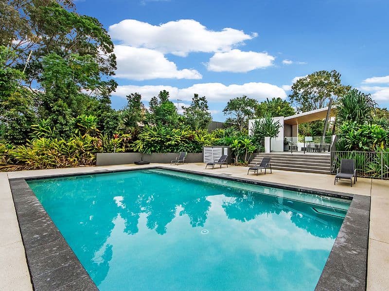 31 Bourton Road, Merrimac QLD 4226, Merrimac - Thumbnail 2