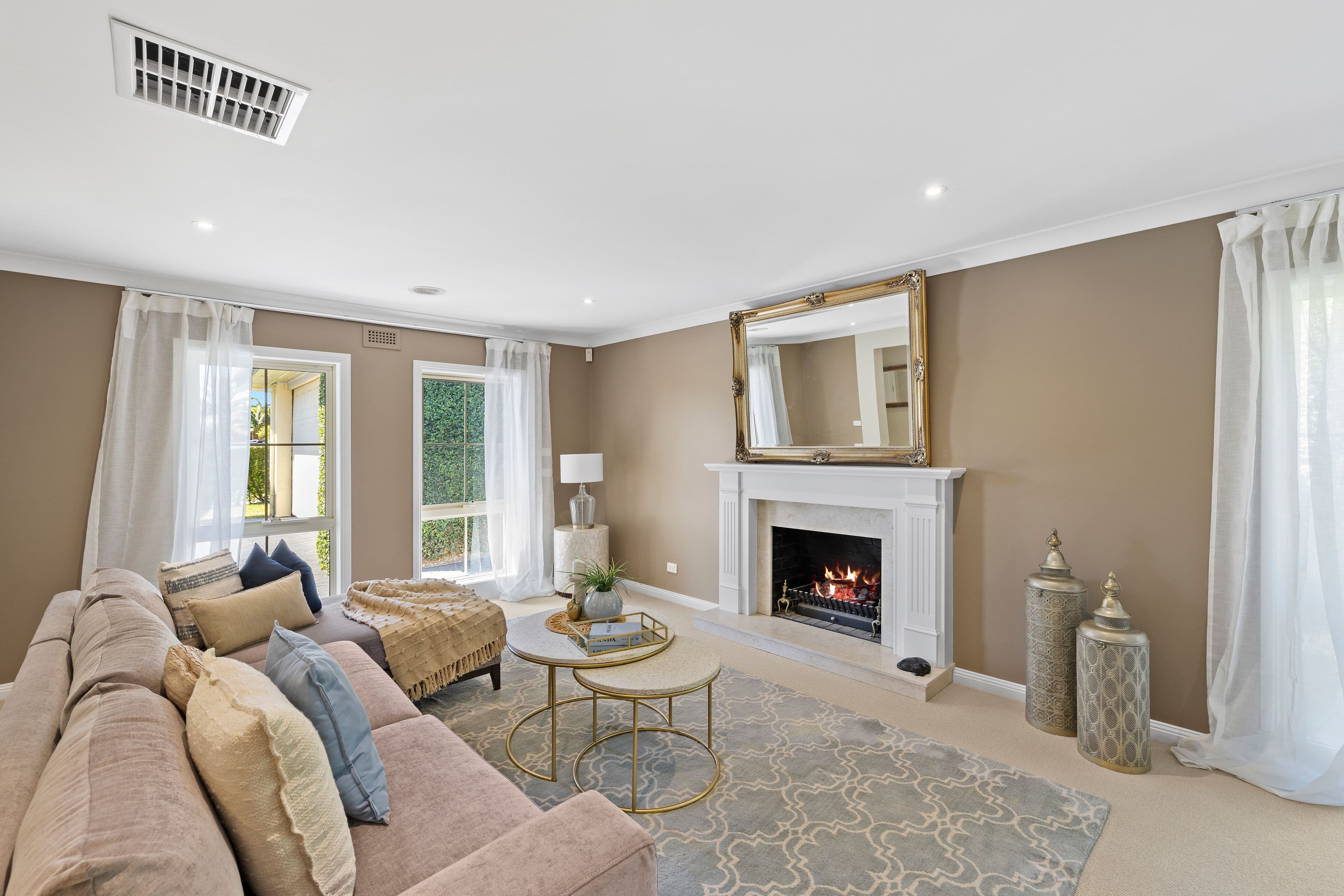 12 Tara Close, Rowville VIC 3178, Rowville - Thumbnail 2