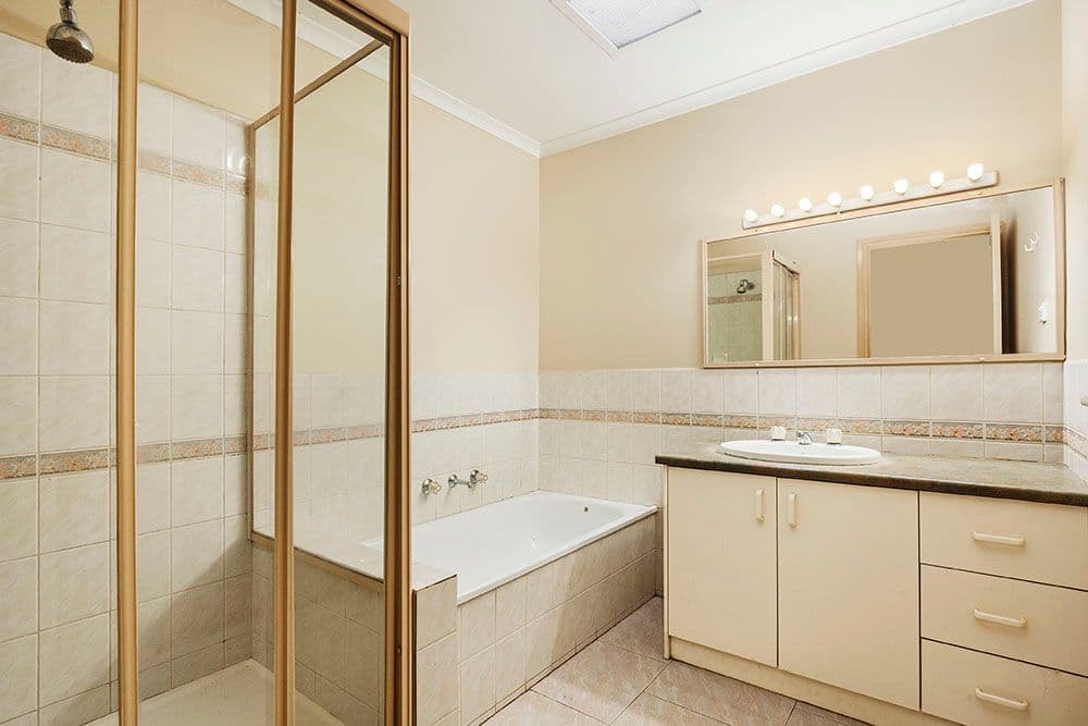 7 Moonstone Walk, BUNDOORA VIC 3083, Bundoora - Thumbnail 6