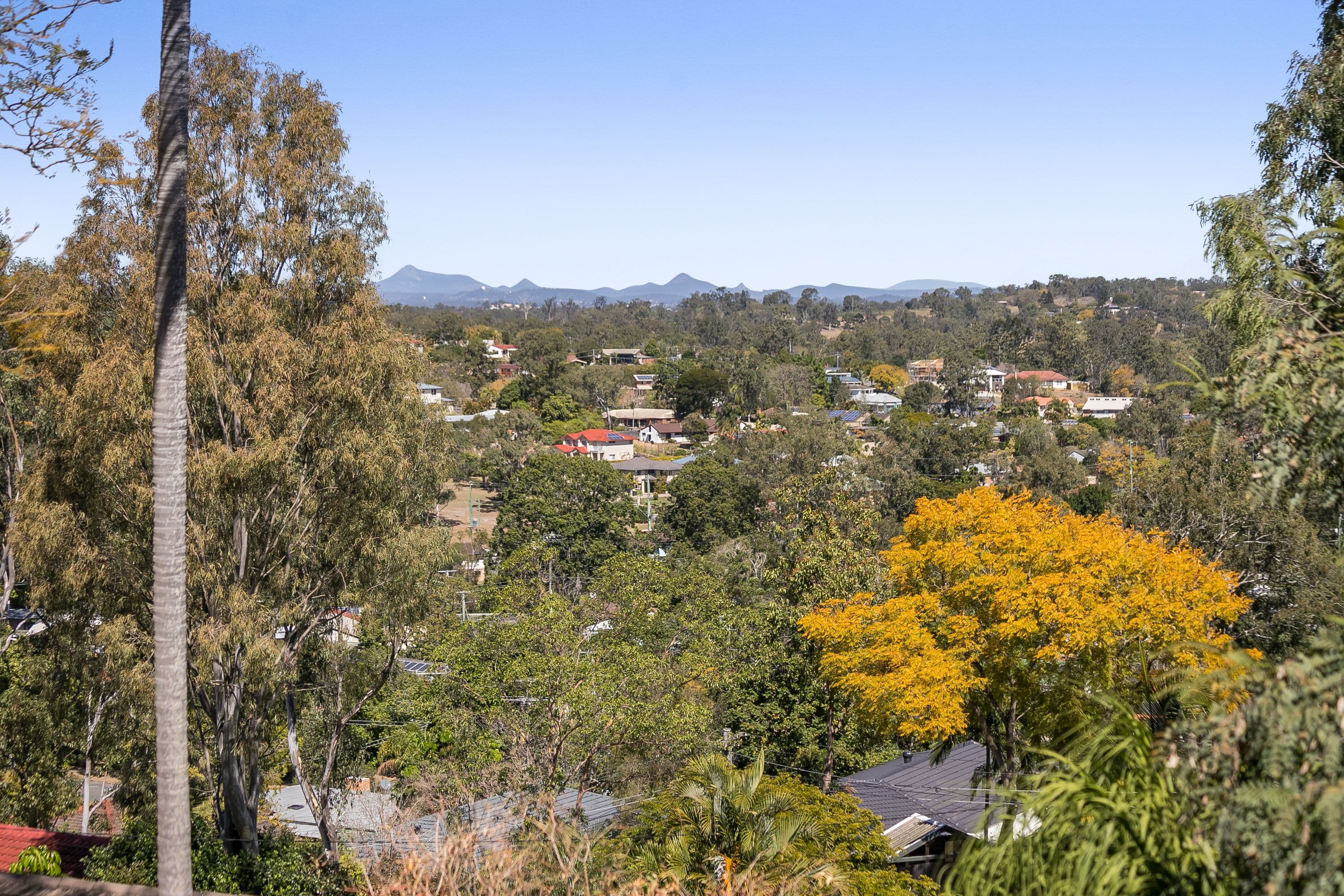 18 Pentlay Street, Kenmore QLD 4069, Kenmore - Thumbnail 3