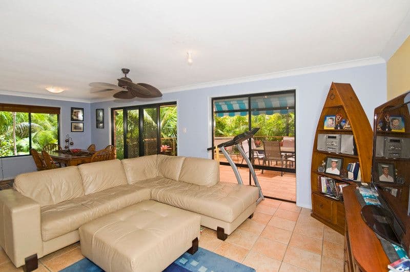 55 Simpsons Road, Elanora QLD 4221, Elanora - Thumbnail 7