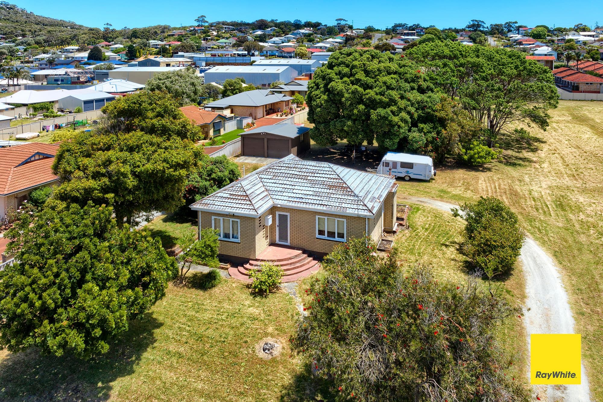 17 Pioneer Road, Centennial Park WA 6330, Centennial Park - Thumbnail 4