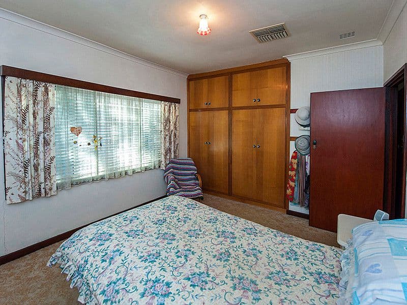 51 Creaton Street, ST JAMES WA 6102, St James - Thumbnail 4