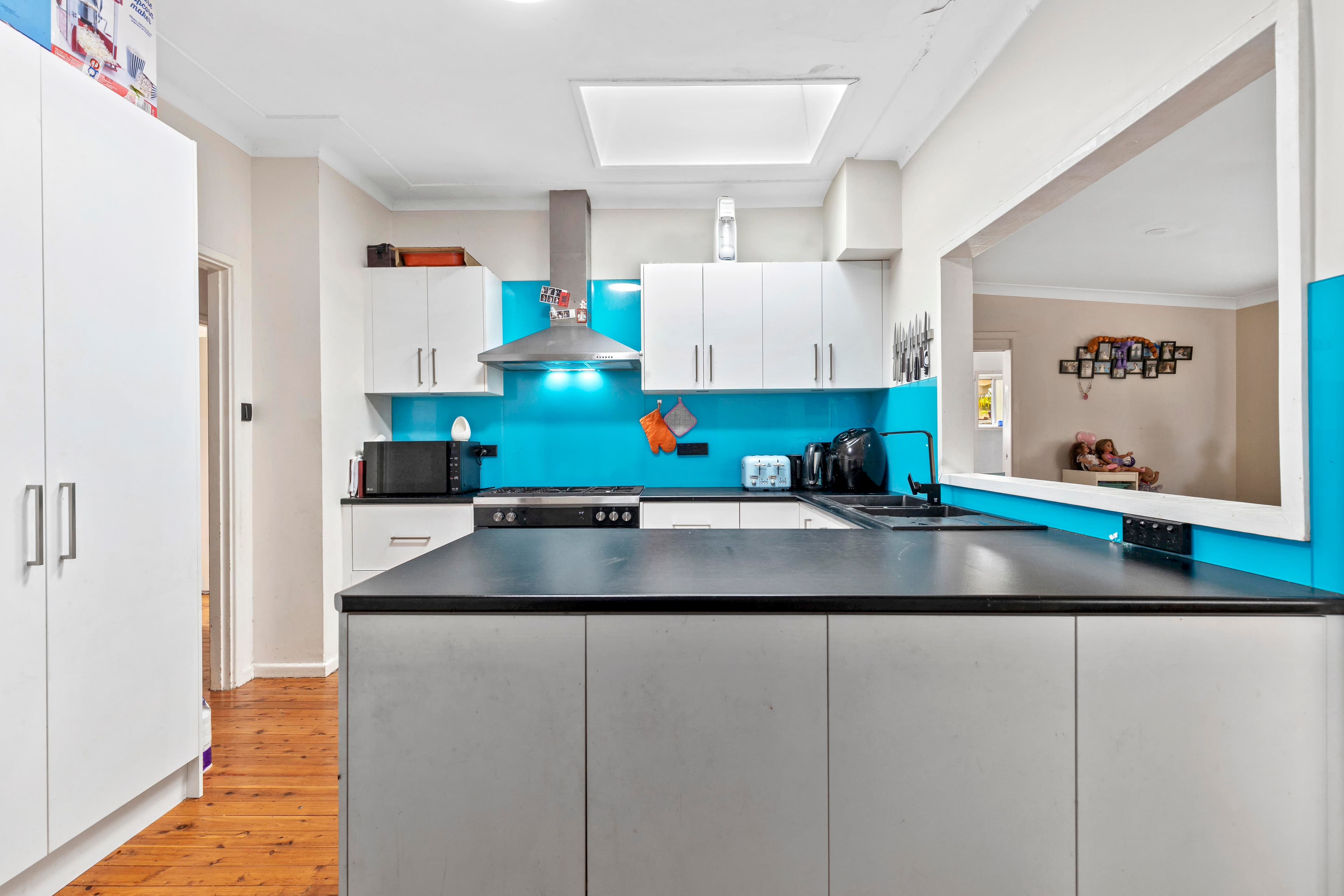 11 Craig Avenue, Oxley Park NSW 2760, Oxley Park - Thumbnail 4